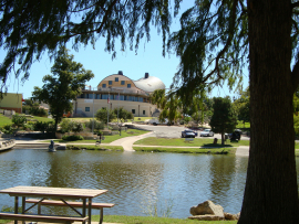 MUSEUM ACROSS THE RIVER WITH PICNIC TABLE